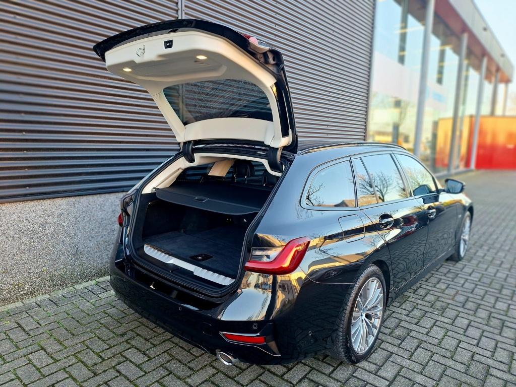 BMW 3-serie touring 320e business edition plus model sport line