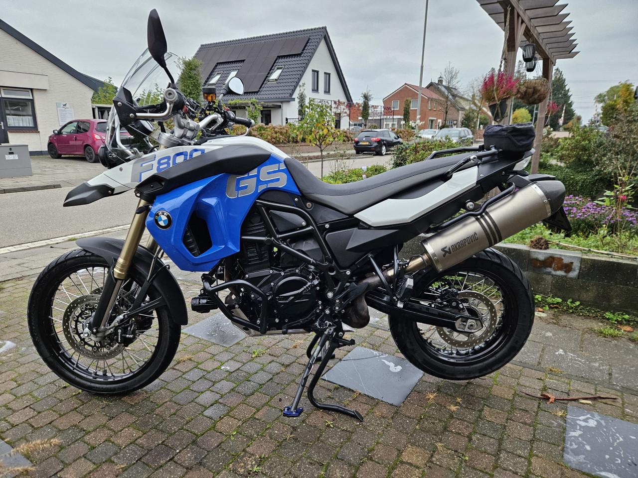 BMW F800 GS Trophy 2012 Akrapovic met koffers
