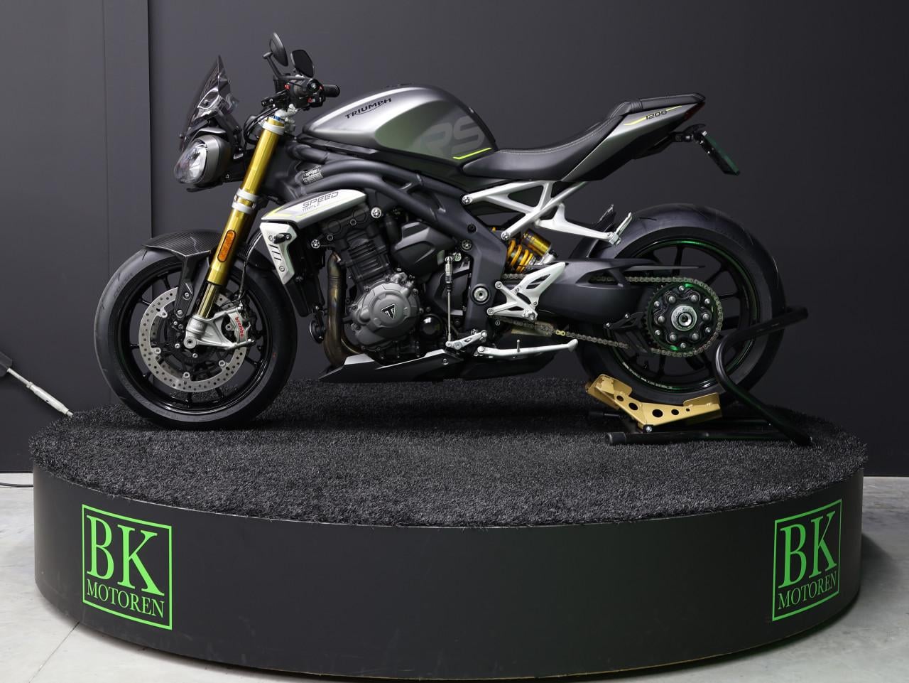 SPEED TRIPLE 1200 RS | Leovince