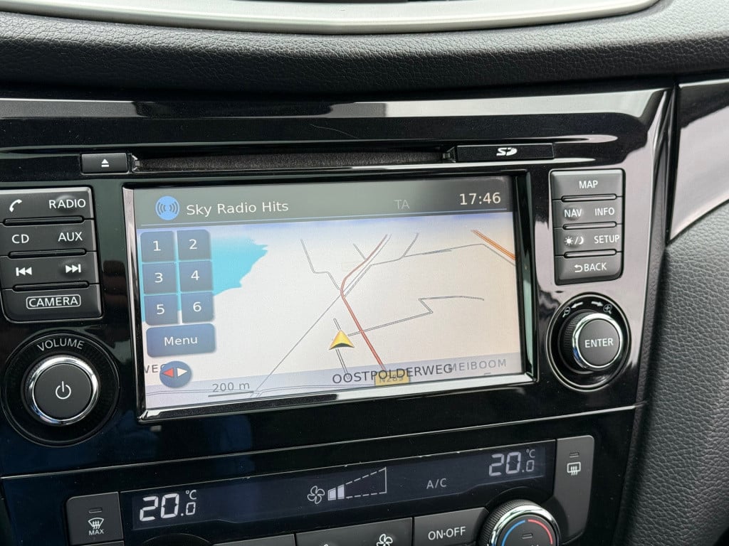 Nissan Qashqai 1.2 connect edition
