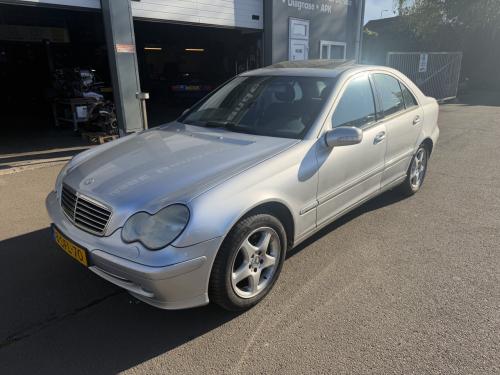 Mercedes C-Klasse C240 Classic sedan Bouwjaar 2001 AUTOMAAT NAP ! ! !