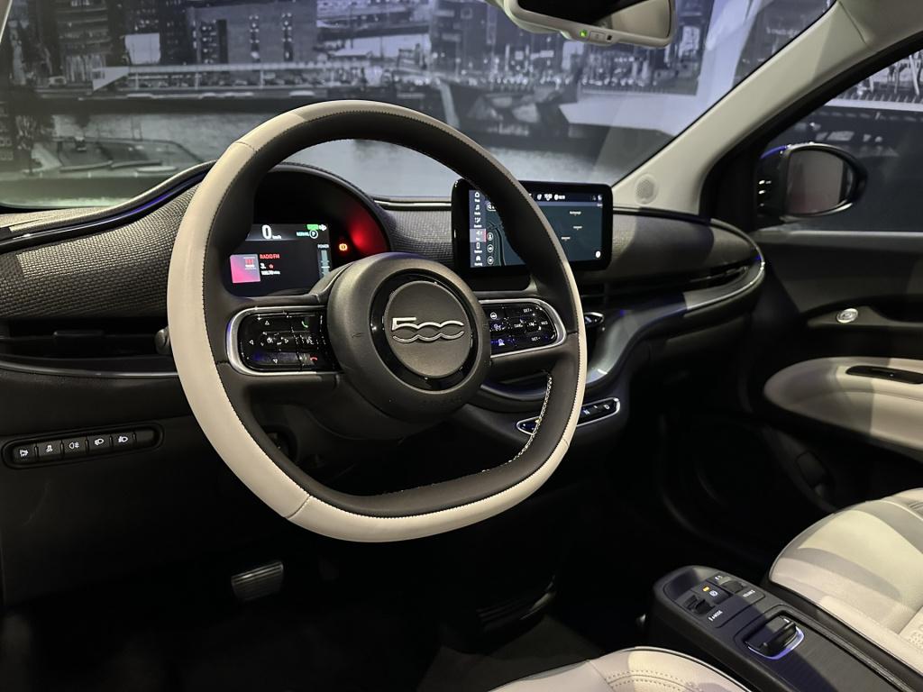 Fiat 500 C la prima 42 kwh *wrap*soh96%*camera*leer*btw*
