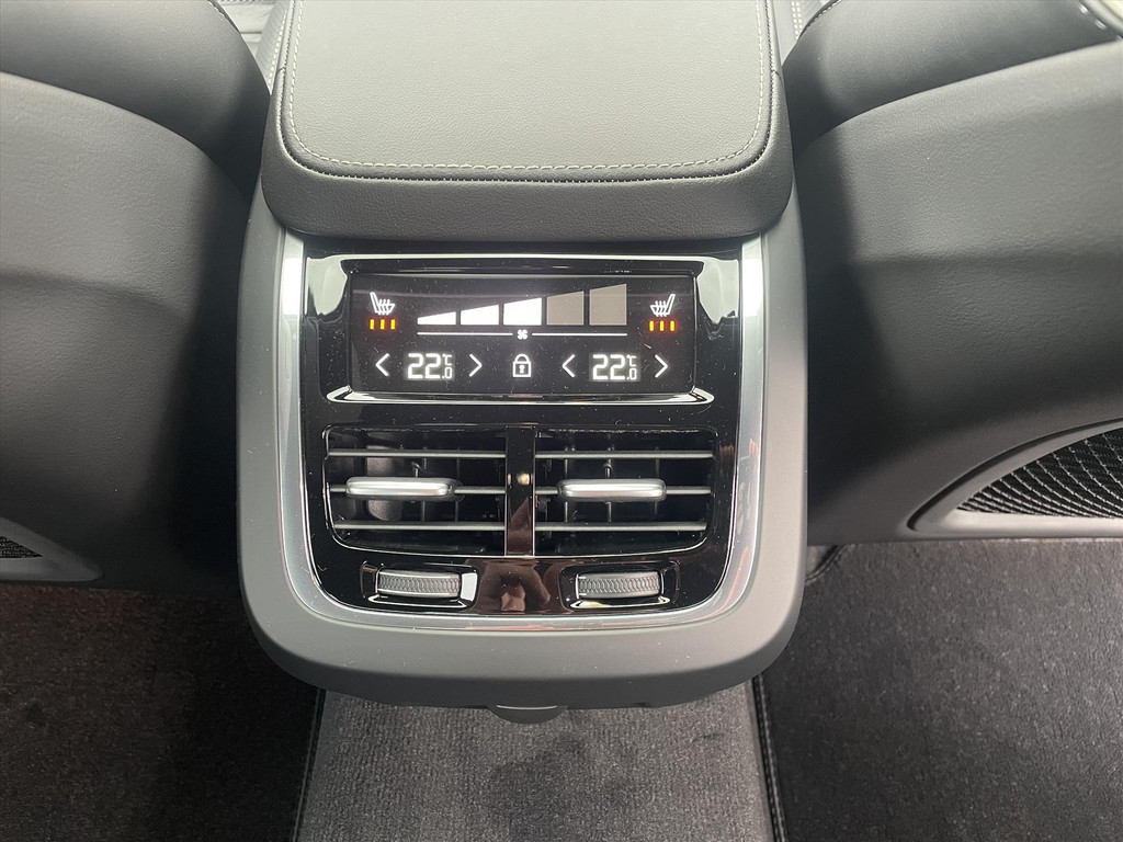 Volvo S90 b5 264pk ultimate dark| panodak| adap.cruise| harman kardon | he
