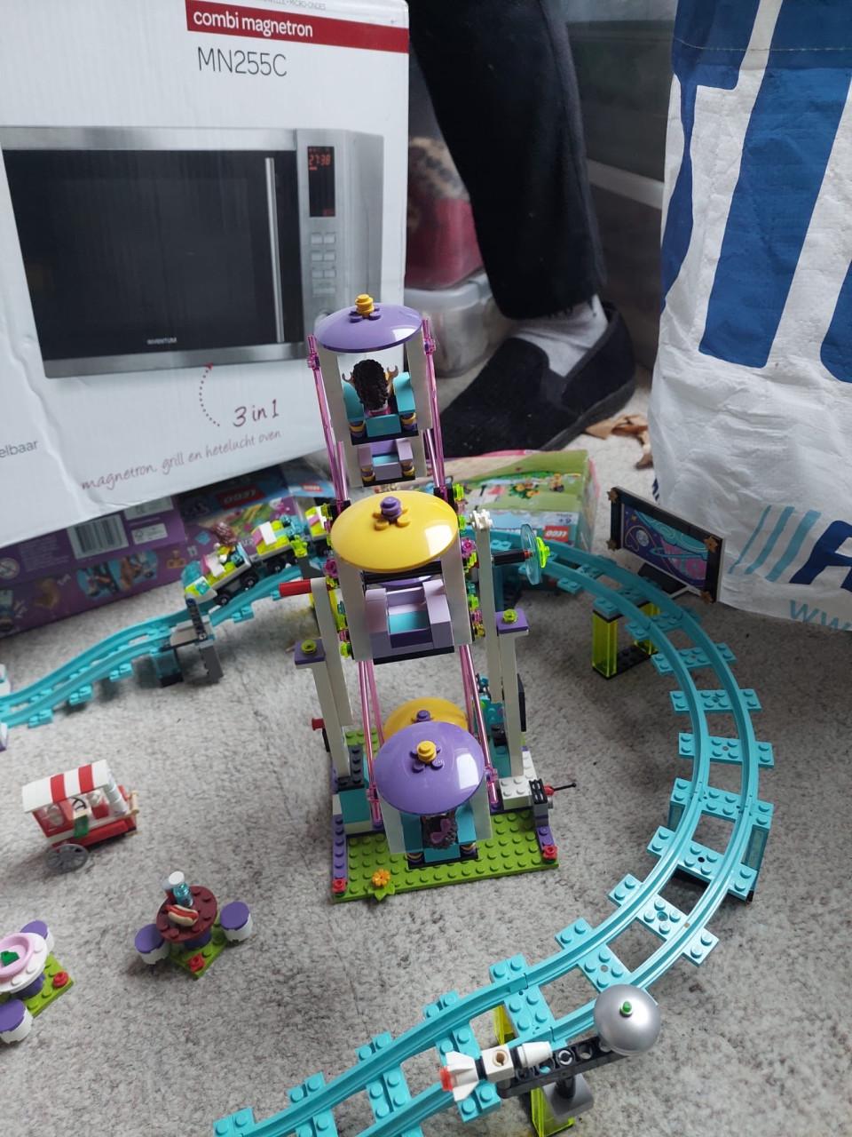 Veel lego friends en gewone lego