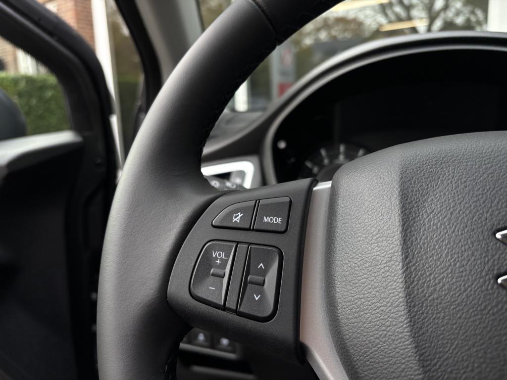 Suzuki Sx4 S-cross style 1.4 boosterjet smart hybrid