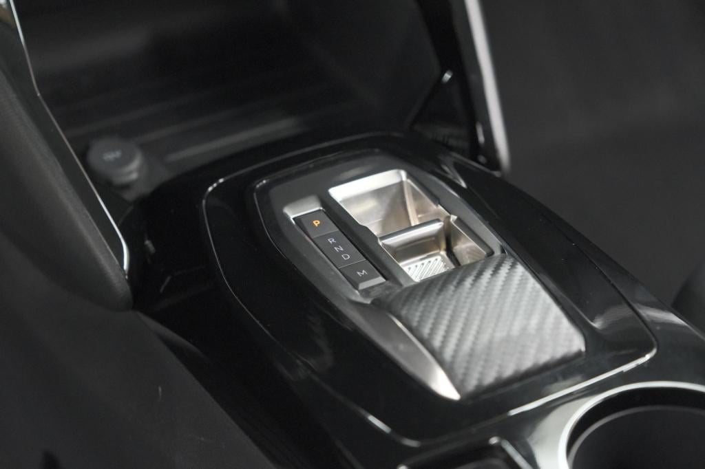 Peugeot 208 hybrid 110 e-dcs6 allure | stoelverwarming | apple carplay | pa