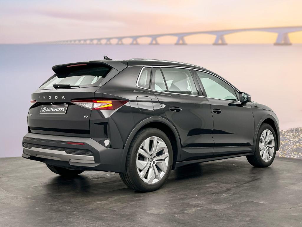 Skoda Elroq business edition elektromotor 150 kw / 204 pk suv