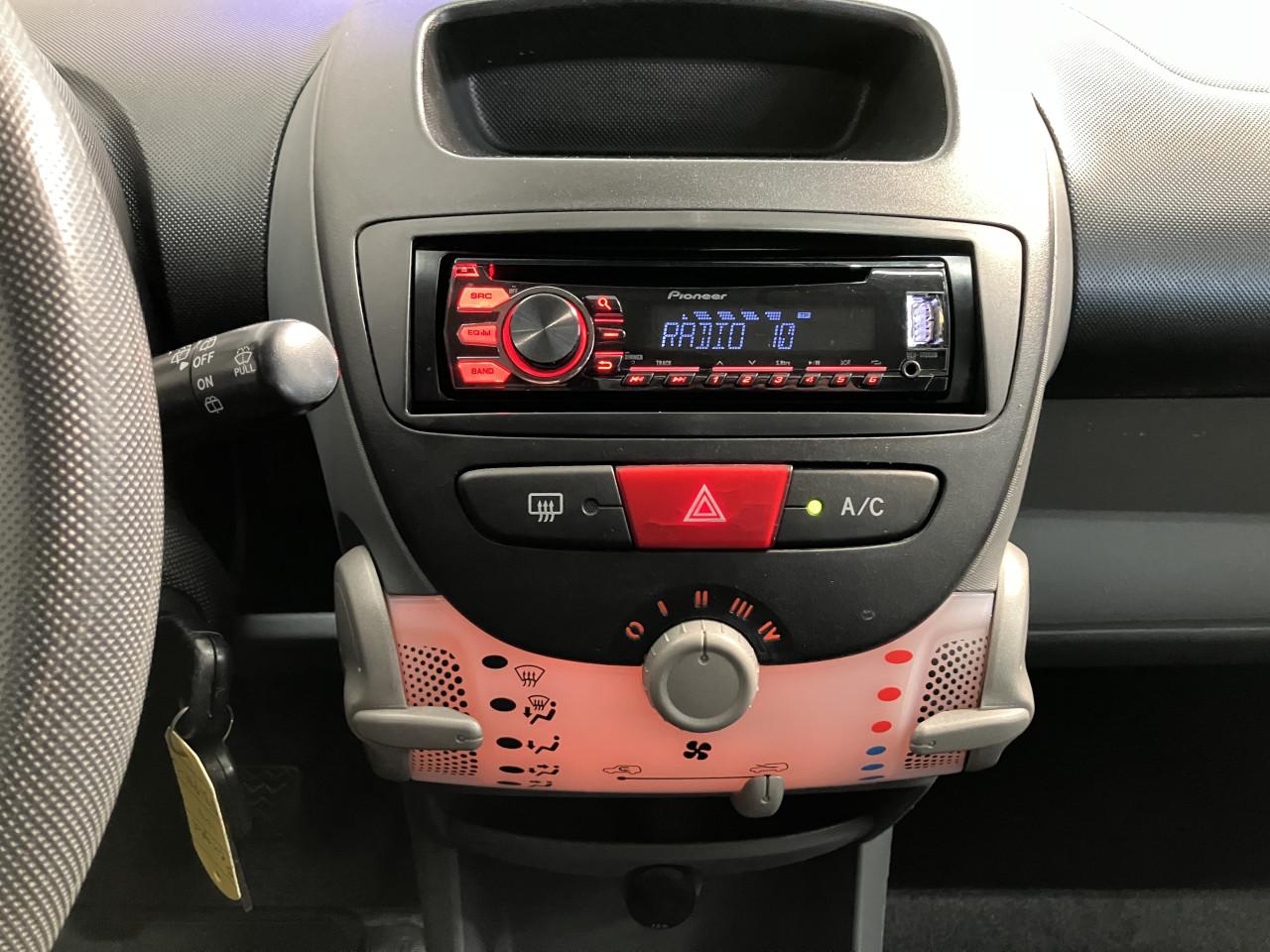 Peugeot 107 5drs met airco