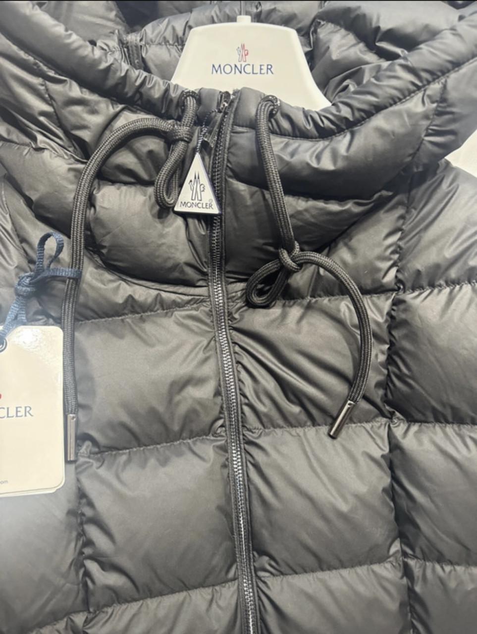 Moncler jas maat 38/M