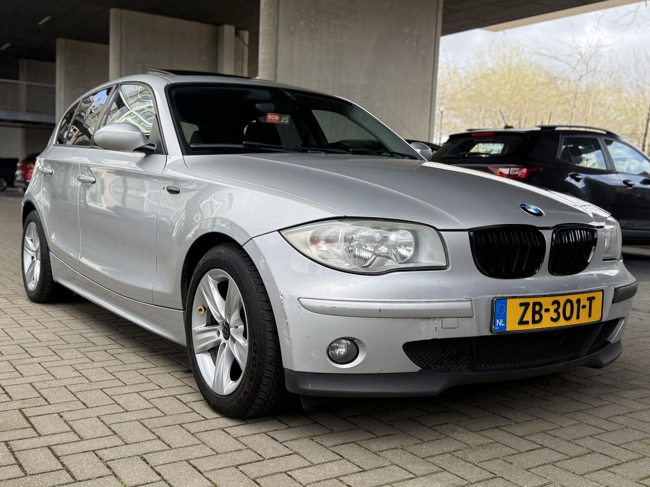 Bmw 1serie 116i zilver 5deurs pano fulloption (High-Executive)