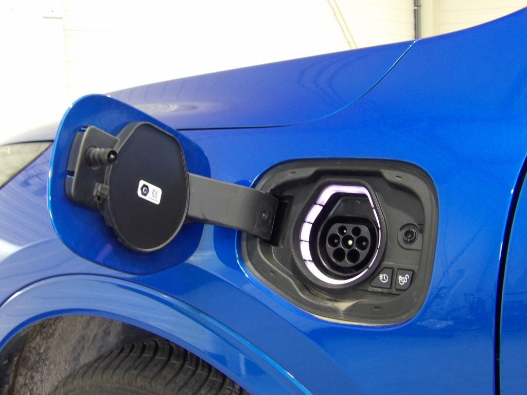 Ford Kuga 2.5 phev 243pk e-cvt st-line x