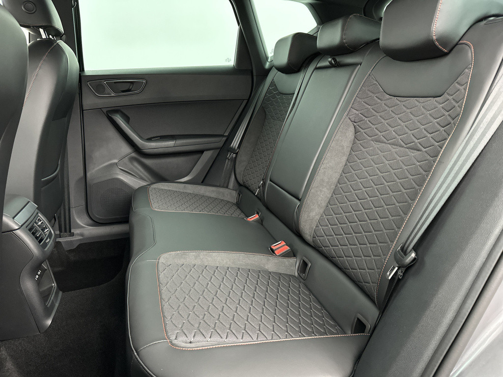 Seat Ateca 1.5 tsi 150 7dsg fr business intense | achteruitrijcamera | airc
