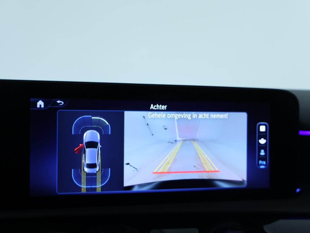 Mercedes-Benz A-Klasse 250 e amg line | amg line advanced plus | night pakk