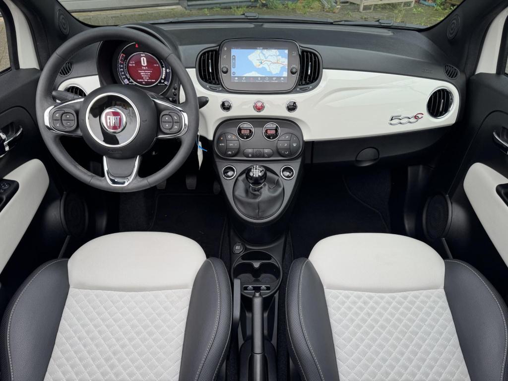 Fiat 500 C 1.0 hybrid launch edition