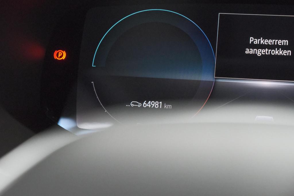 Renault Captur 1.6 plug-in hybrid 160 intens | camera | 9.3 inch groot sche