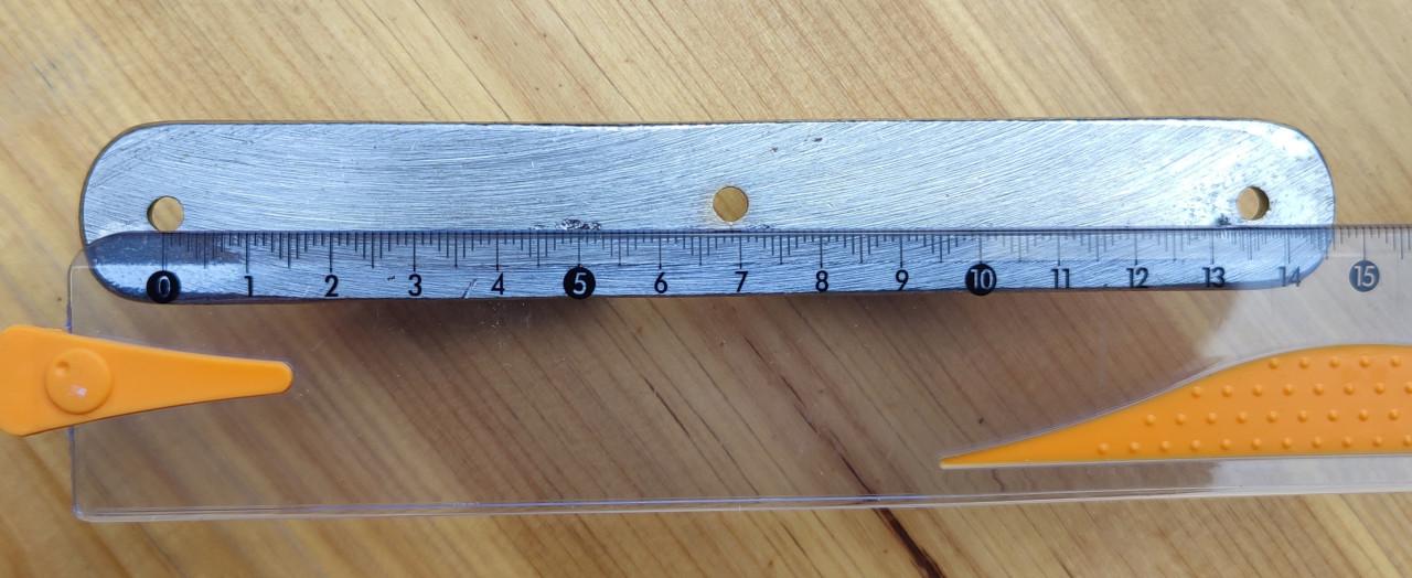 Klamp, waarschijnlijk RVS, geen alu, zie foto's voor meting