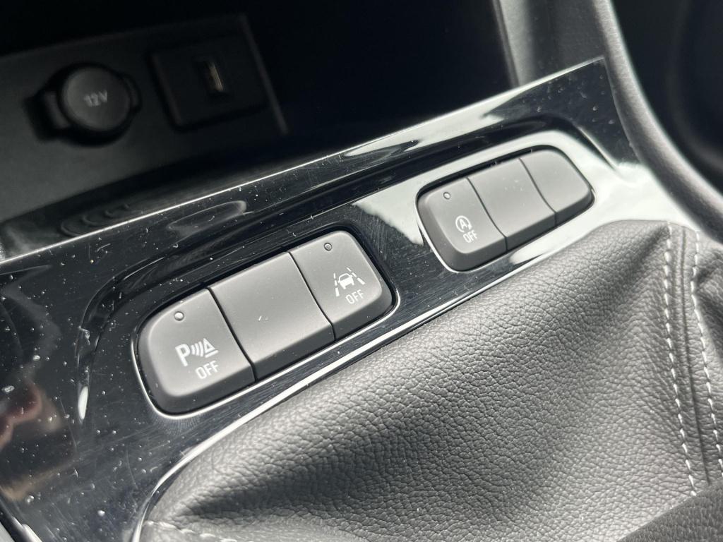 Opel Grandland 1.2 turbo business elegance | climate control | cruise contr
