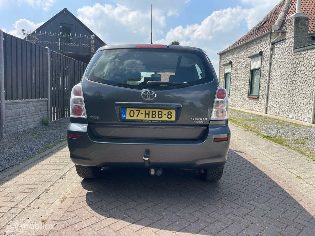 Toyota Corolla Verso 1.6 vvt-i terra