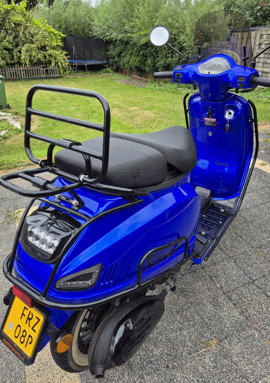 Scooter btc riva luxury 1 jaar oud