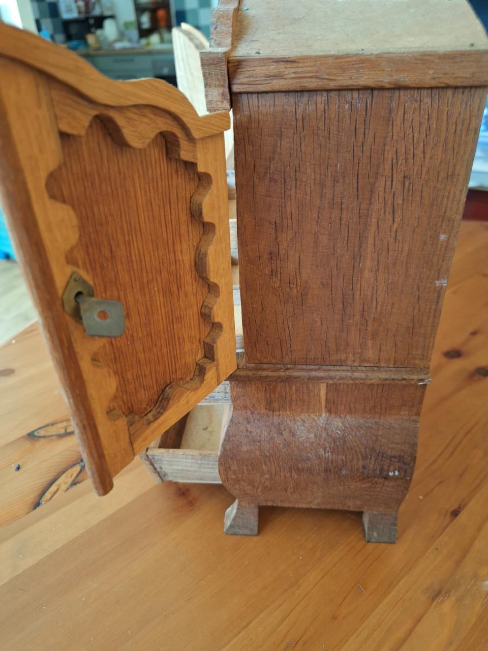 Decoratief mini kastje