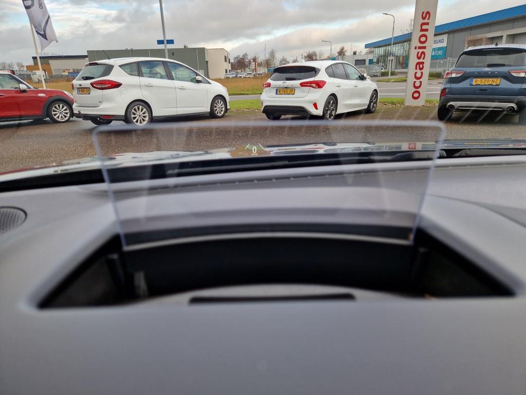 Ford Focus 1.0 ecoboost hybrid 125pk st line x , trekhaak , carplay , camer