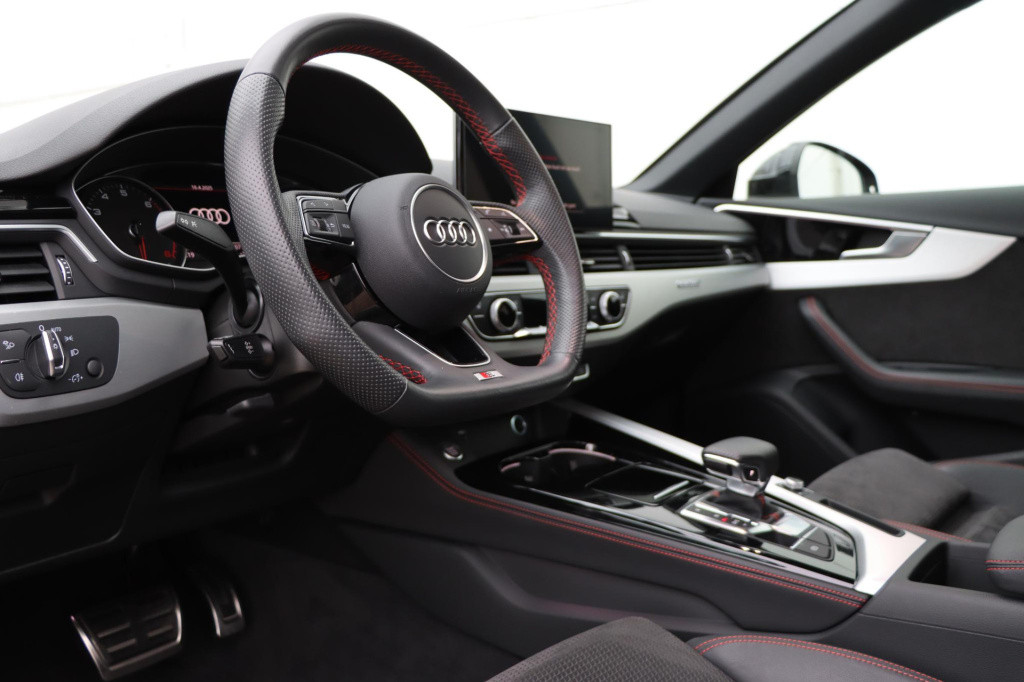 Audi A4 avant 40 tfsi quattro advanced edition s-line 204pk s-tronic