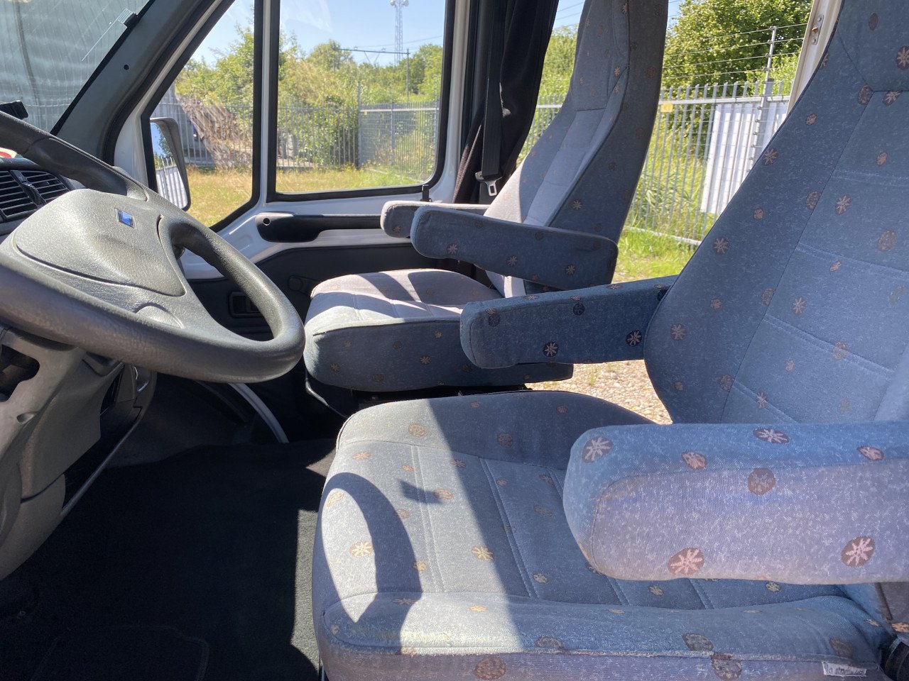 La Strada buscamper, veel opties, jaar apk, beurt, garantie, carplay setje
