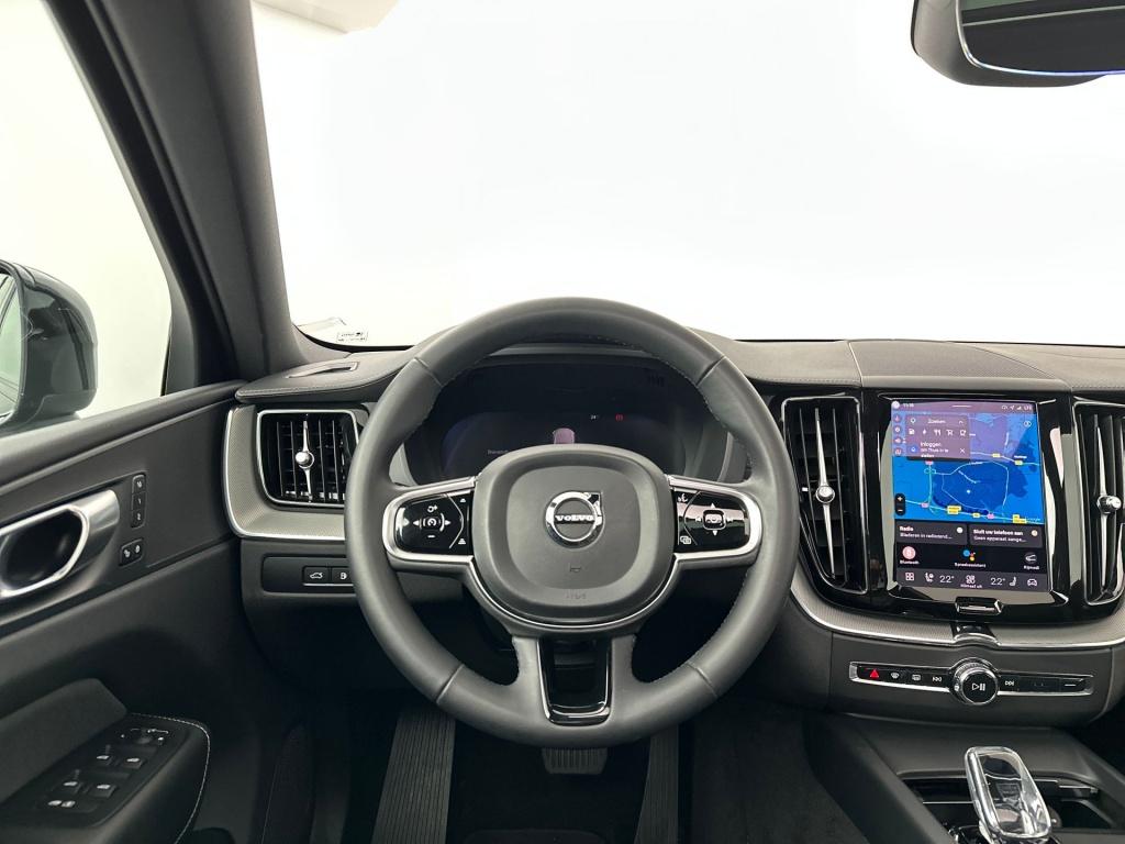 Volvo XC60 t6 398pk recharge plus dark| adap.cruise| 360camera| pano| awd