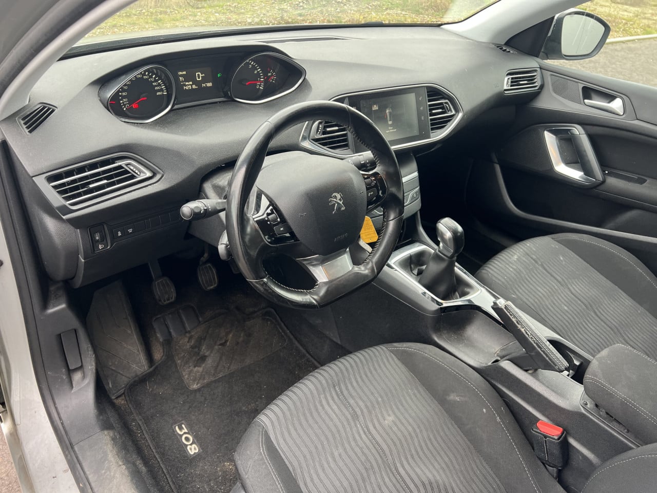 Peugeot 308 SW 1.2 PureTech Blue Lease