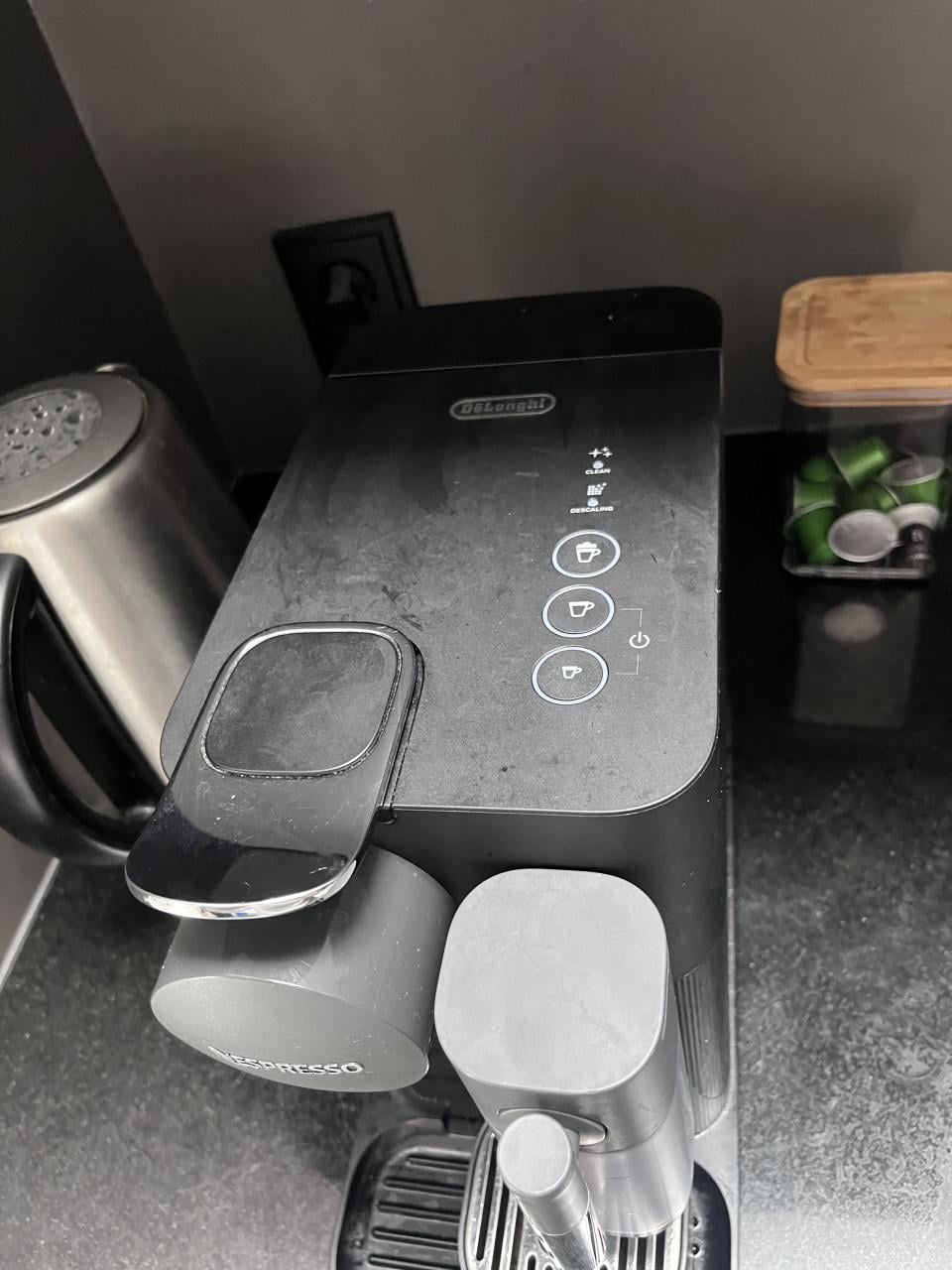 Nespresso lattessima one