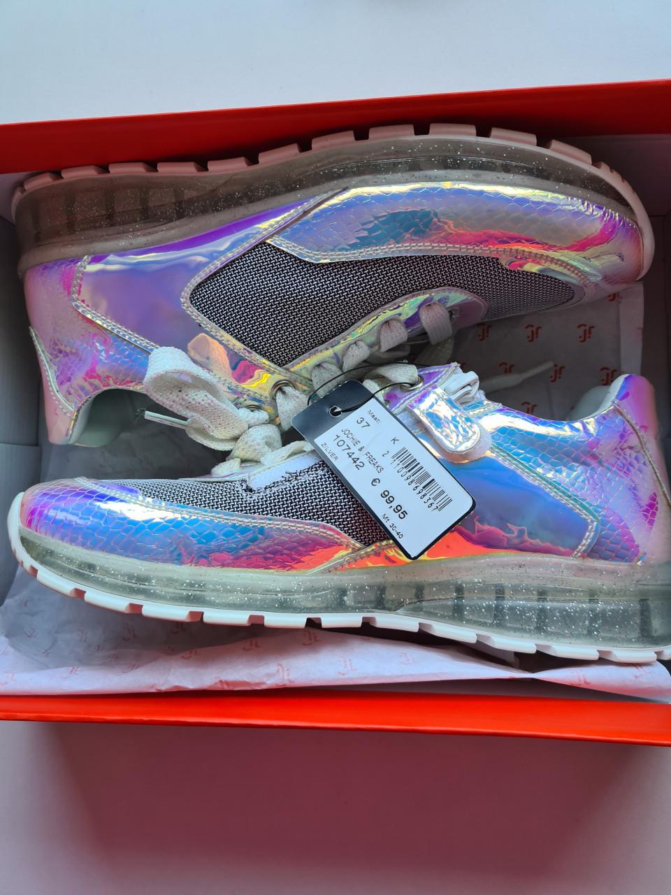 Nieuw in doos ! Sneakers van Jochie & Freacks Mt 37