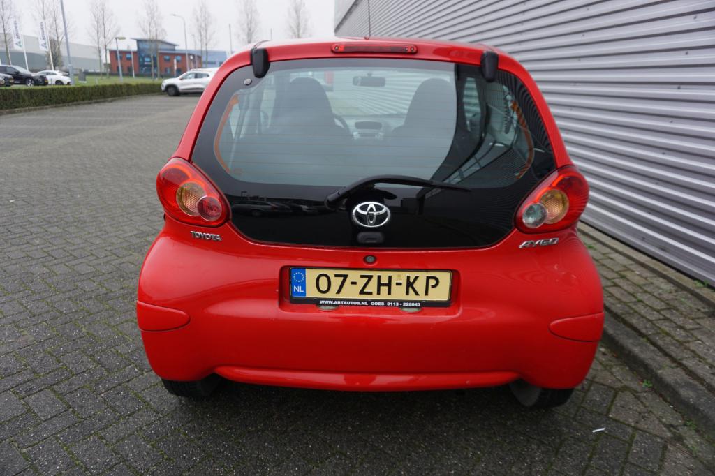 Toyota Aygo 1.0-12v