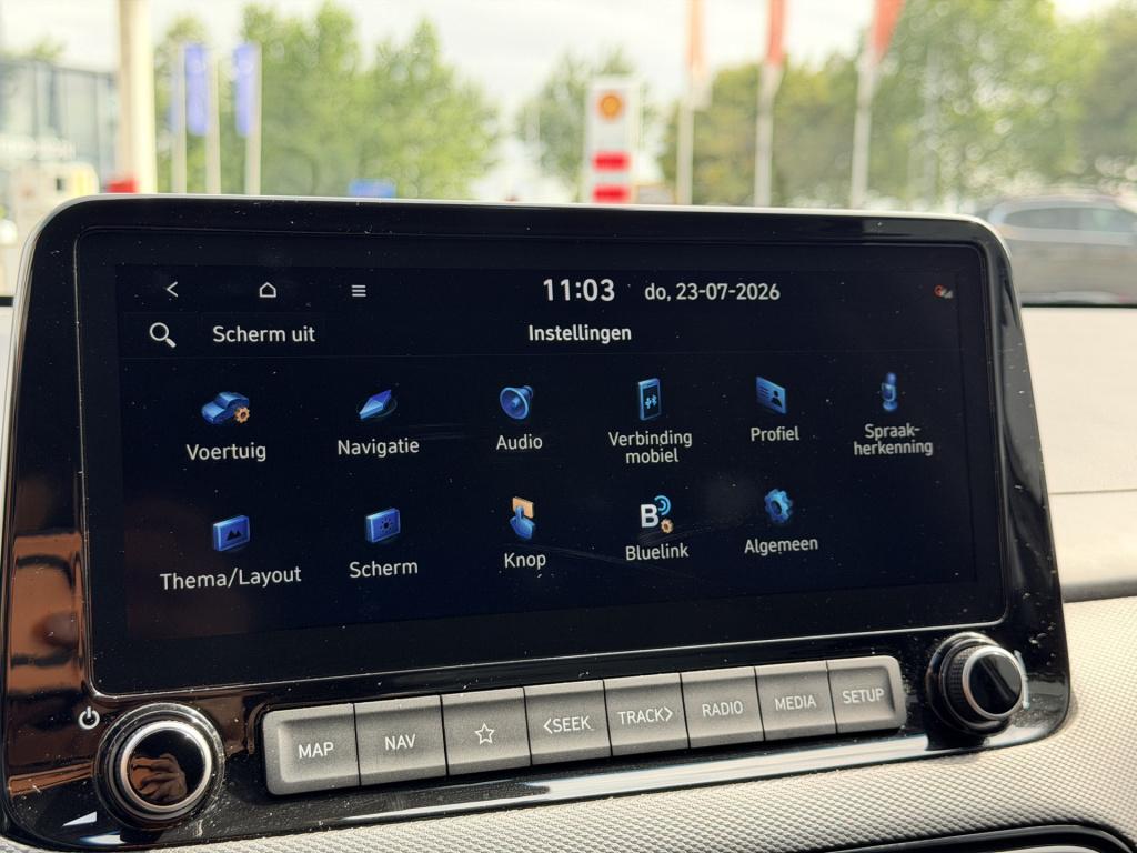 Hyundai Kona 1.6 gdi hev premium two-tone | carplay | camera | cruise contr