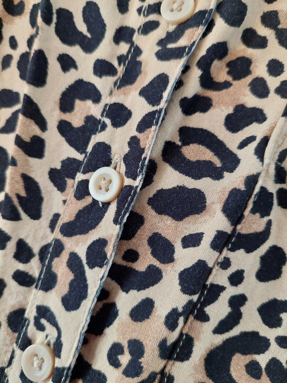 Damesblouse tijgermotief mt 44 Clockhouse