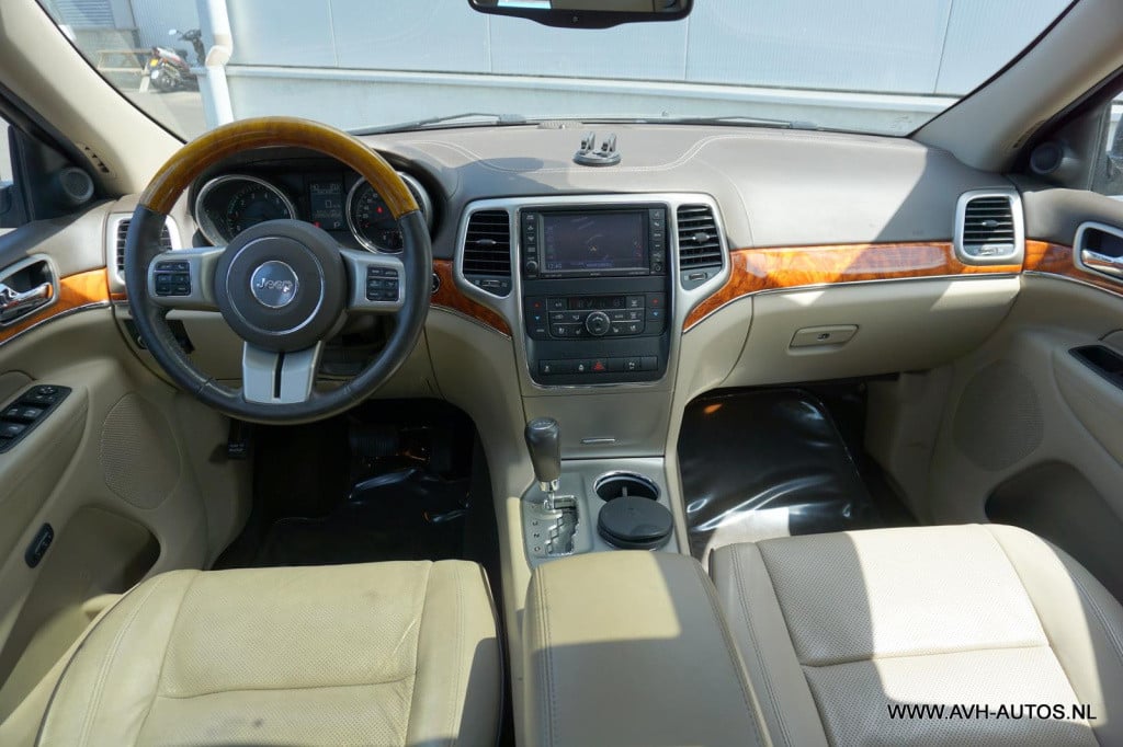 Jeep Grand Cherokee 3.6 overland, lpg-g3!!