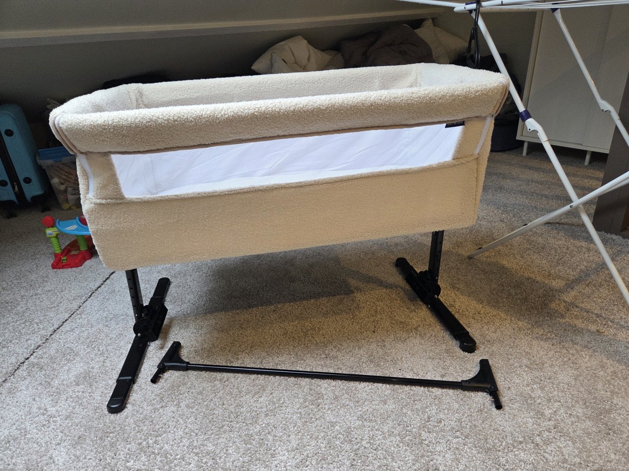 Co sleeper baby bed