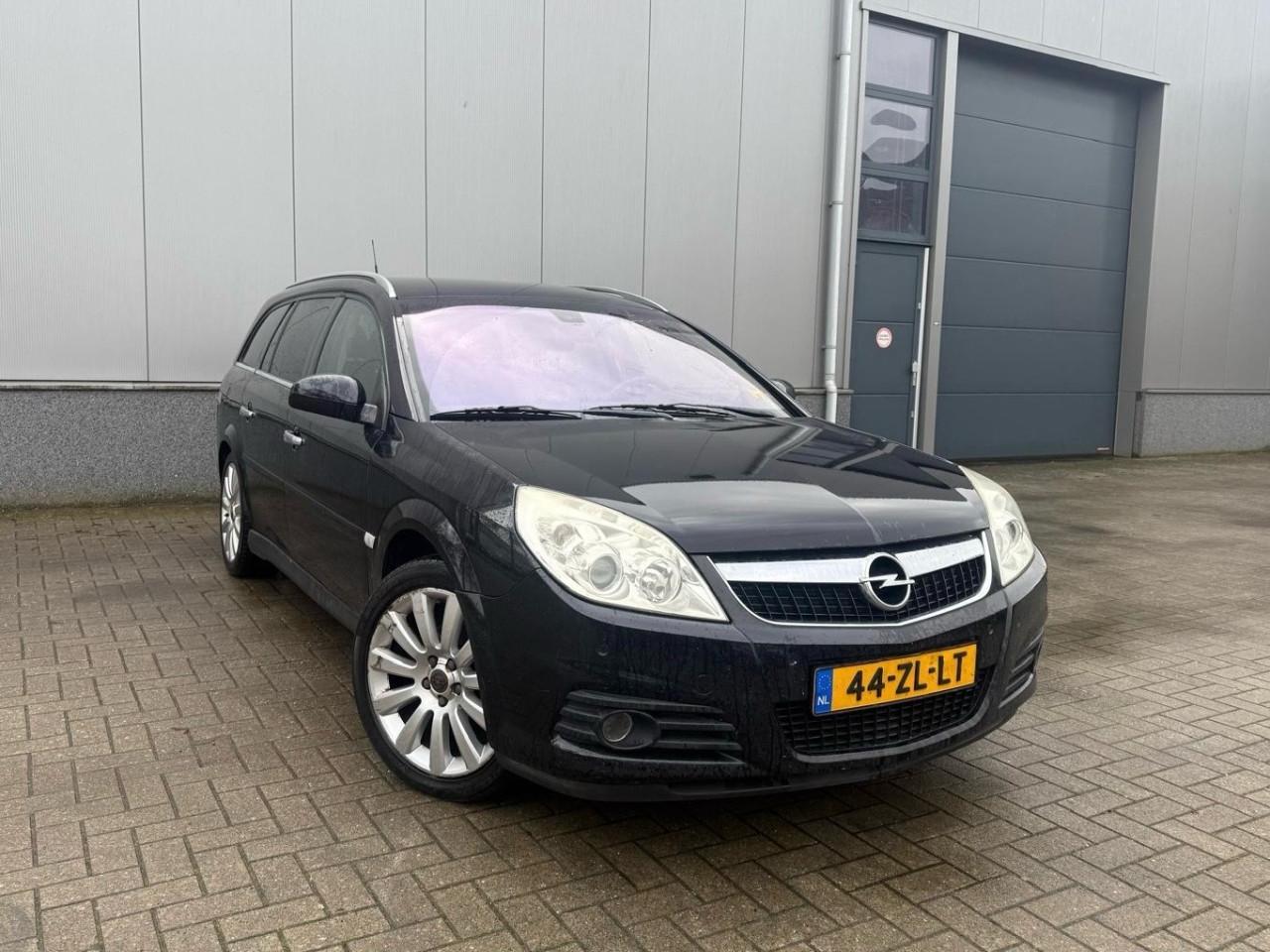 Opel Vectra Wagon 1.8-16V Temptation jaar apk