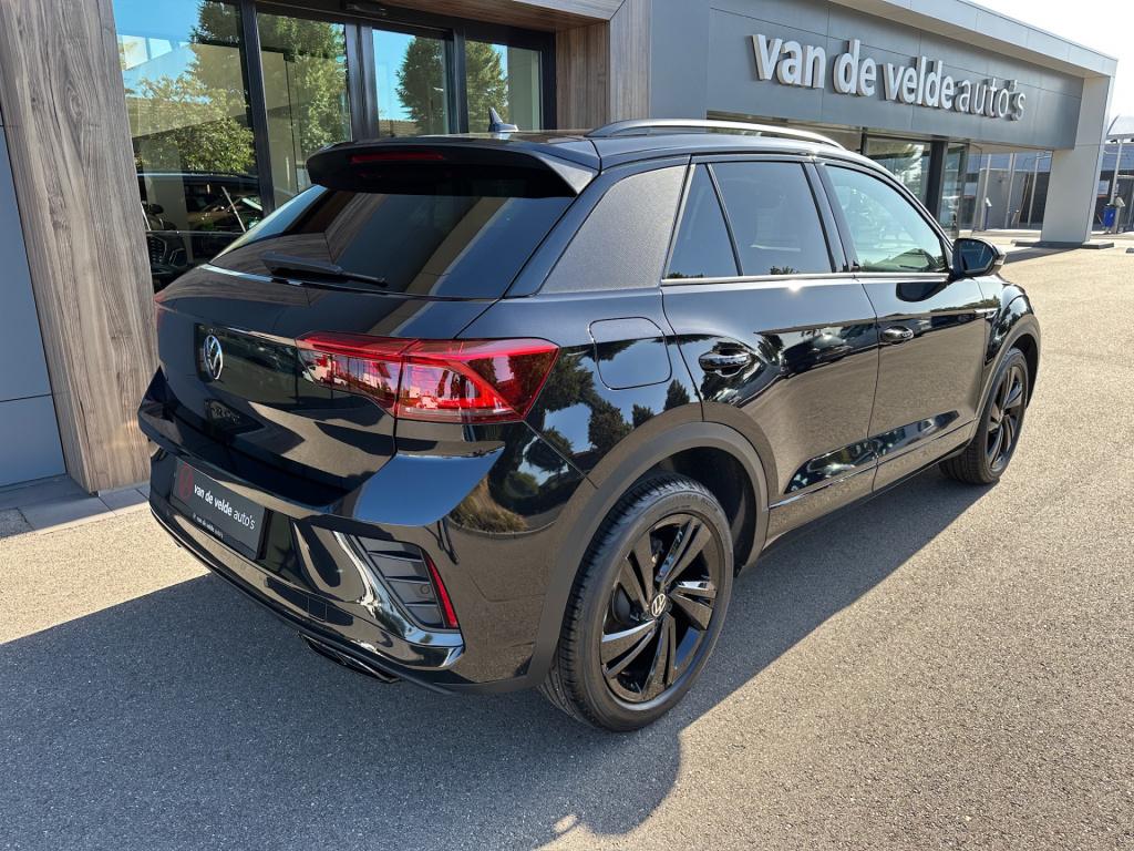 Volkswagen T-roc 1.5 tsi 150pk r-line | black style | keyless | navi | adap