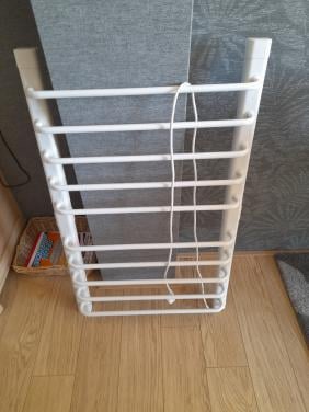 Elektrisch verwarmbaar handoekrek