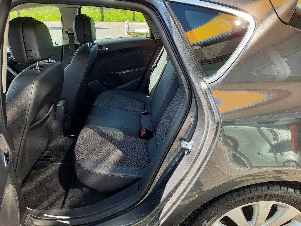 Opel Astra 1.4 turbo ann. ed.