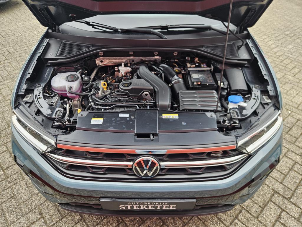 Volkswagen T-roc 1.5 tsi r-line business | acc | trekhaak | keyless