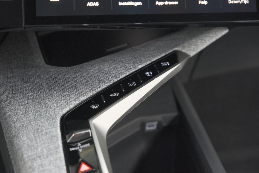 Peugeot 5008 hybrid 136 e-dcs6 allure | 7 zitplaatsen | camera | stoelverwa