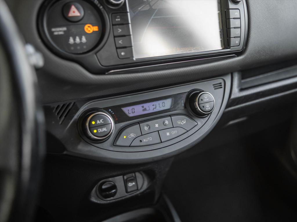 Toyota Yaris 1.5 hybrid comfort automaat