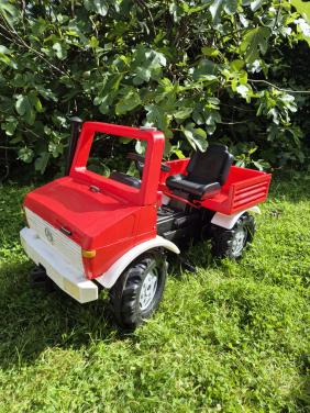Grote Rolly Toys trapauto