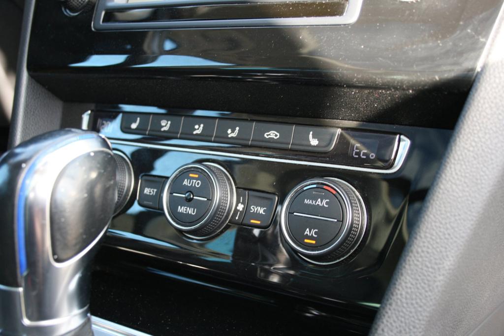Volkswagen Passat variant 1.4 tsi gte connected series plus