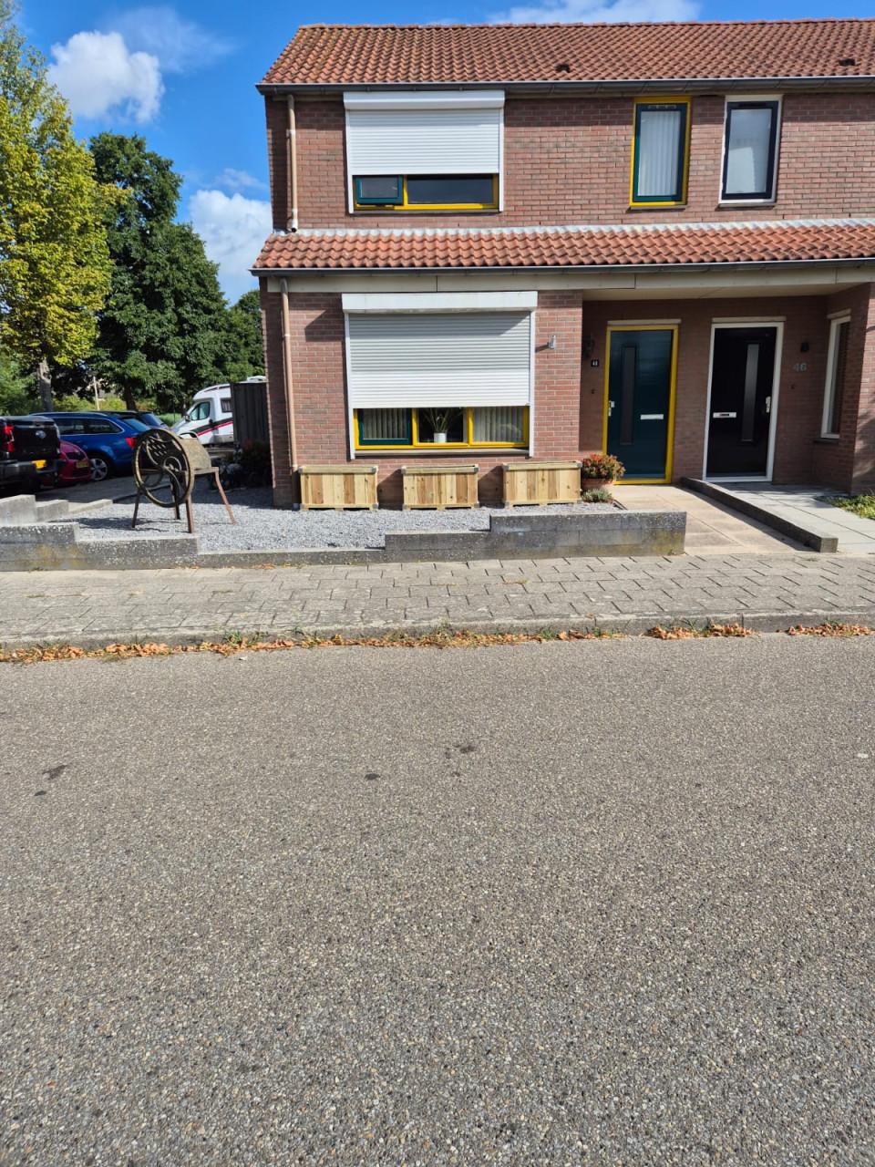 Zeeuwse robuuste bloembak L100 x B35 x H55