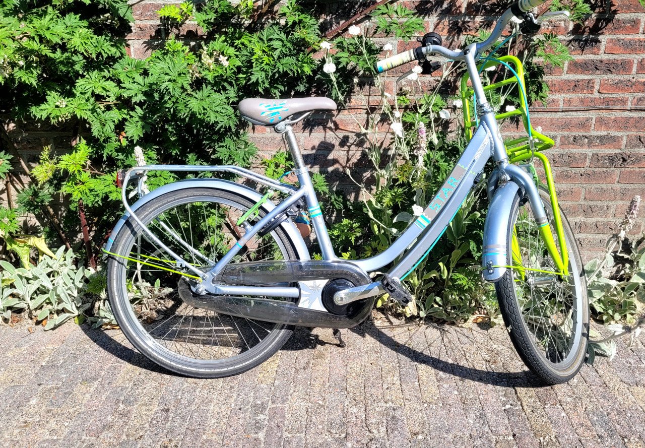 Meisjesfiets 22 inc
