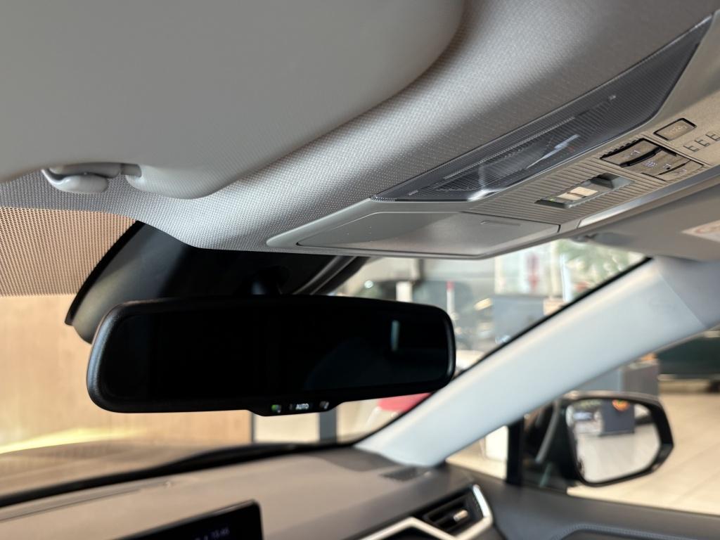 Toyota Rav4 2.5 hybrid dynamic