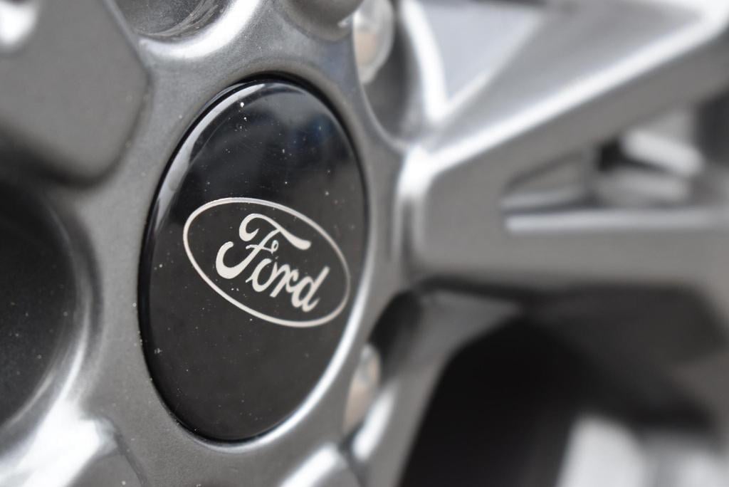 Ford Kuga 2.5 phev st-line | elektrisch wegklapbare trekhaak | climate cont