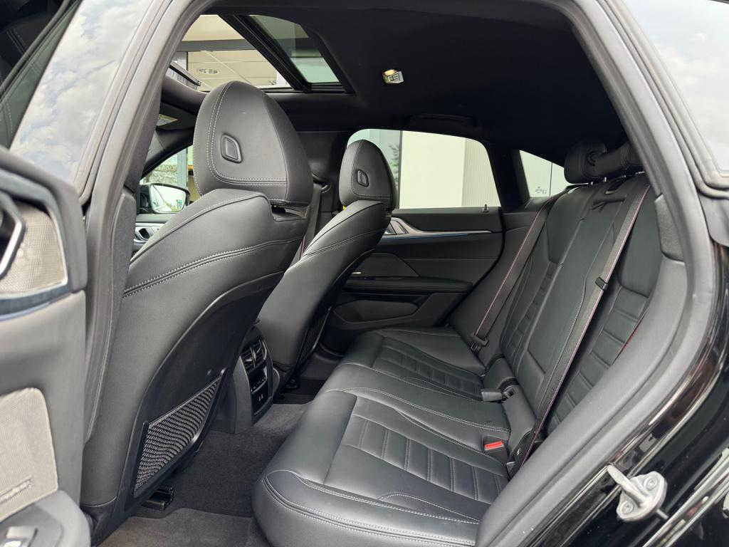 BMW 4 Serie gran coupé m440i xdrive m-sport * 360 camera * 20 inch * laserl